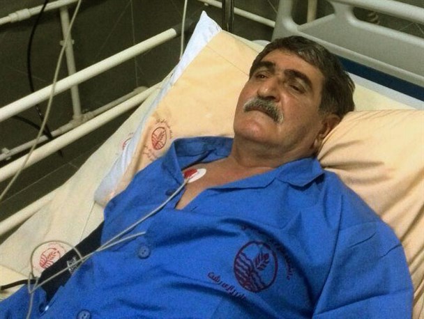 سیدوحید فخرموسوی: حال عمومی پدر رو به بهبودی است
