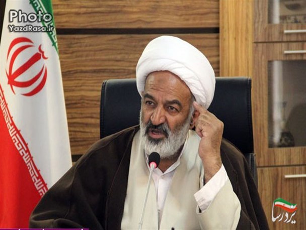 «سخنان خطیب هفته دولت یزد» چهره پنهان برخی مسئولان استان را نمایان کرد!/استانداری یزد؛ دعوت کننده سخنران دلبسته به فتنه!