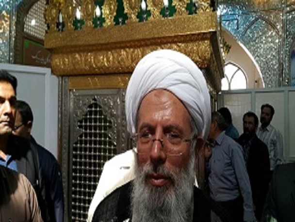 بقاع متبرکه پایگاه های تثبیت و قطب فرهنگی نظام اسلامی هستند