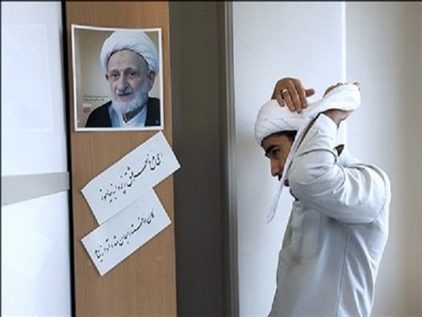 ضرورت اصلاح ساختار آموزشی حوزه‌های علمیه/ مرزهای دانش به حوزه بیاید