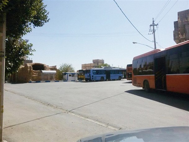 گله مندی شهروندان محسن آبادی از محل پارک اتوبوس های دولت آباد