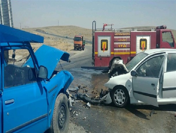 سانحه رانندگی در محور آهنگران - ساروق چهار کشته و مجروح بر جا گذاشت+عکس