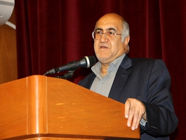 گره‌گشایی از کار مردم نیاز به دستور مافوق ندارد
