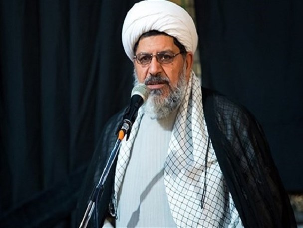 خامنه ای؛ عالمی حکیم و عارف