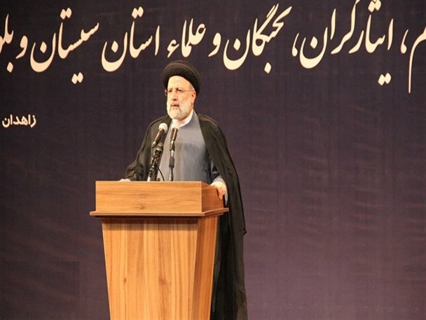 انسجام شیعه و سنی؛ خنثی کننده توطئه دشمنان/کپرنشینان چابهاری با اقدام سریع بسیجیان صاحب خانه می شوند