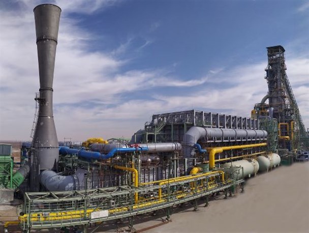 وزیر صمت از ٢ واحد بزرگ صنعتی و معدنی اردکان بازدید کرد