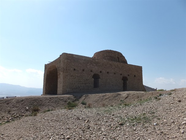 تنها بنای سنگی بازمانده از ساسانیان در شرق کشور+گزارش تصویری