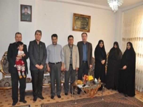 پاسداشت یاد و خاطره شهدا، یک وظیفه ملی است