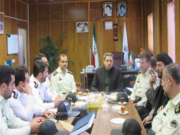 فرماندهی و جمعی از مسئولان و مدیران انتظامی شهرستان با فرماندار رضوانشهر دیدار کردند