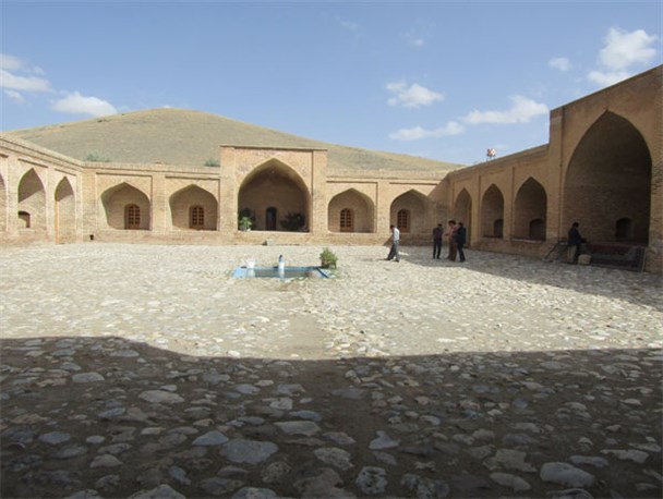 999 کاروانسرا از مشهد تا عتبات/ عزاداری های 400 ساله در کاروانسراها+تصاویر