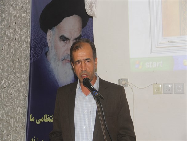 شهدای انتظامی خالصانه جان خود را فدای امنیت کشور می کنند