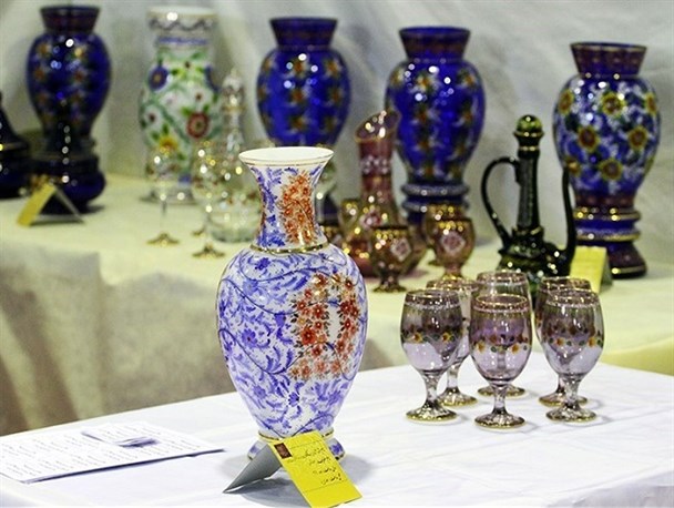 استان البرز صنایع دستی بومی به نام خود ندارد/ 25 اثر صنایع دستی نشان ملی مربوط به اقوام مختلف ساکن در البرز است