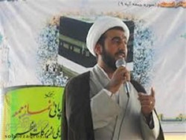 واکنش شدید امام جمعه موقت چرام به بی توجهی به امربه معروف/چرا در دانشگاه های ما اردوهای مختلط برگزار می شود؟
