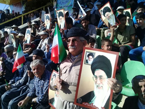 حضور بسیجیان کردستانی قبل از شروع رزمایش بزرگ اقتدار عاشورایی