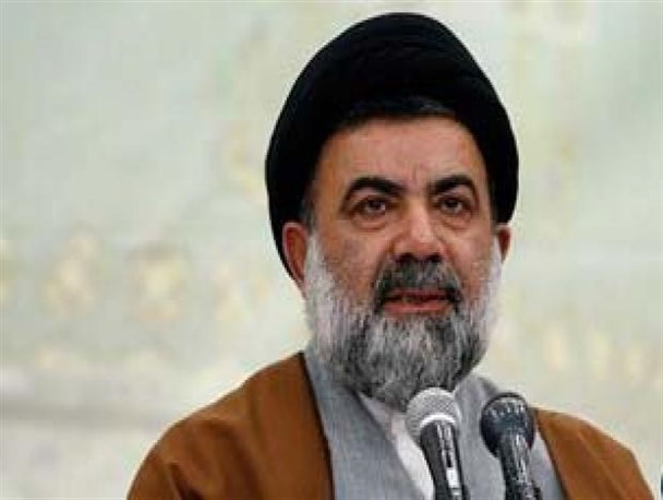 اجتماع عظیم بسیجیان بار دیگر دشمنان را مایوس کرد/ تفکر بسیجی تحریم اقتصادی دشمن را خواهد شکست