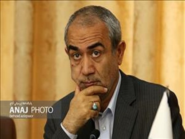 اجتماع بسیجیان در تبریز مظهر اقتدار نظام بود/ سپاه عاشورا در روزهای سخت شبانه‌روزی برای حل مشکلات فعالیت دارد