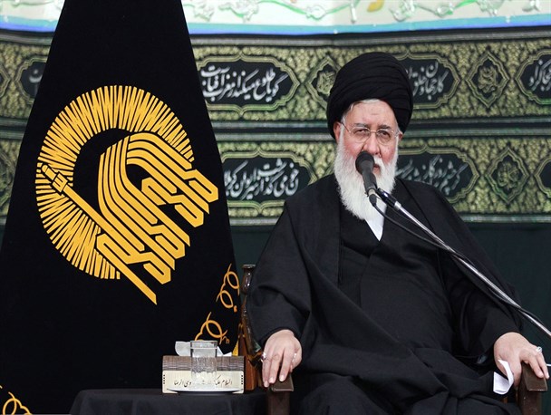 جوان گرایی را ابتدا باید خود جوانان باور کنند/ انگیزه و‌نشاط جامعه دست جوانان است
