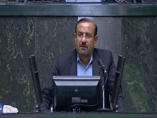 سرمای زودهنگام دنا زندگی را برای مردم زلزله زده سی سخت دشوار کرده است/ تسهیلات پاسخگوی هزینه مردم نیست