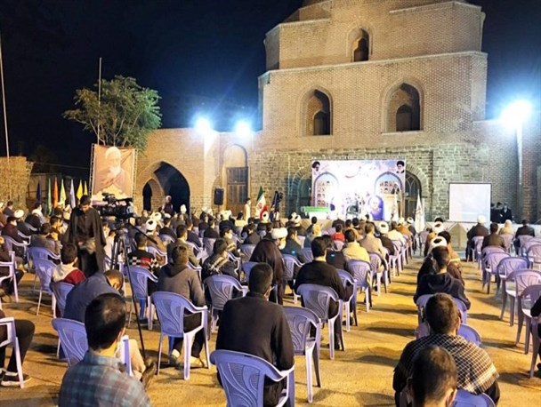 نقش روحانیون در دفاع مقدس نقش محوری و میدانی بوده است