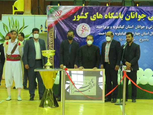 تیم هندبال جوانان فراز بام خائیز کهگیلویه قهرمان ایران شد+تصاویر