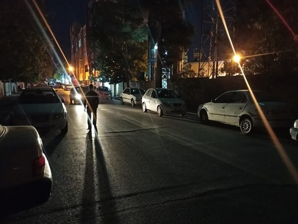 تاریکی و ترس در گلستان ۵ یاسوج/ پایه‌های برقی که روشنایی ندارد+تصاویر و فیلم