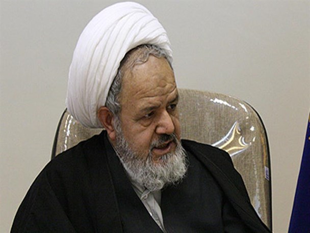 طرح حذف شعار "مرگ برآمریکا" یک حرکت انحرافی است
