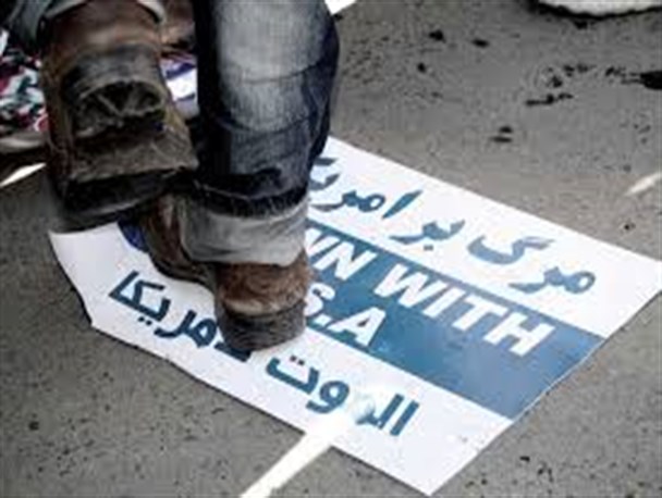 چرا می گوییم مرگ بر آمریکا؟!