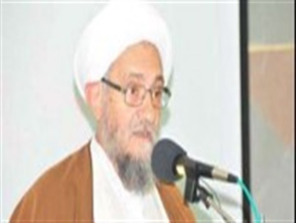 ترویج فرهنگ زکات در بین مردم وظیفه خطیر روحانیون است