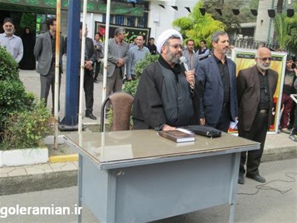 ا نقلاب امام خمینی ریشه در نهضت حسینی دارد
