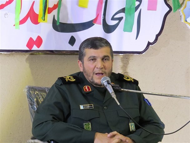 مسجد روستای قالیباف شهرستان آرادان با حضور فرمانده  قرار گاه  سازندگی قرب کوثر افتتاح شد