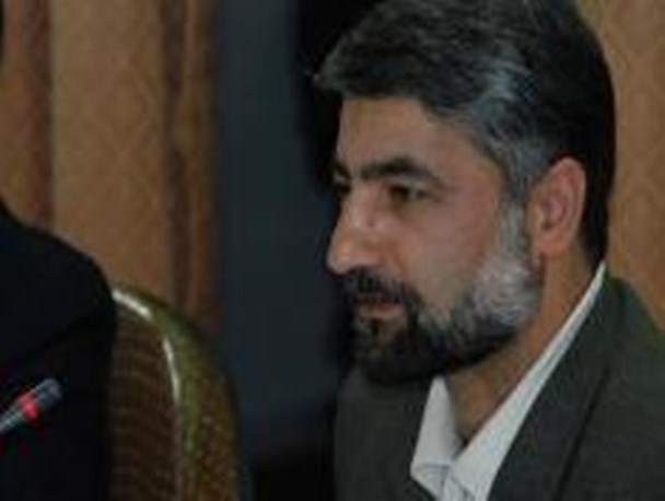 برگزاری مراسم ملی شب شعر به دلیل تجلیل از مقام والای شهدا است