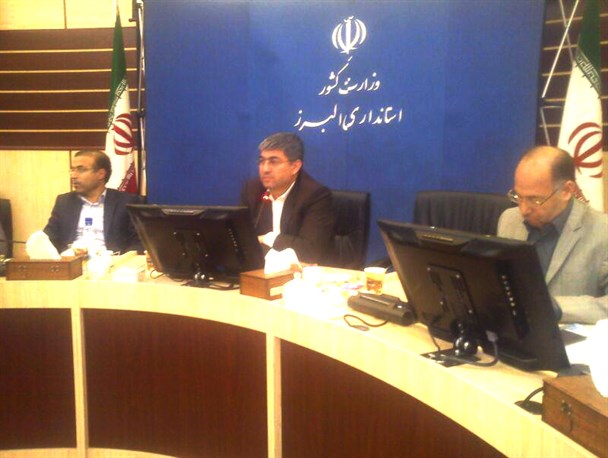 حمایت از سران فتنه در حضور مقامات استانداری البرز و وزارت کشور/ احزاب فعال استان البرز یا طرفداران دولت