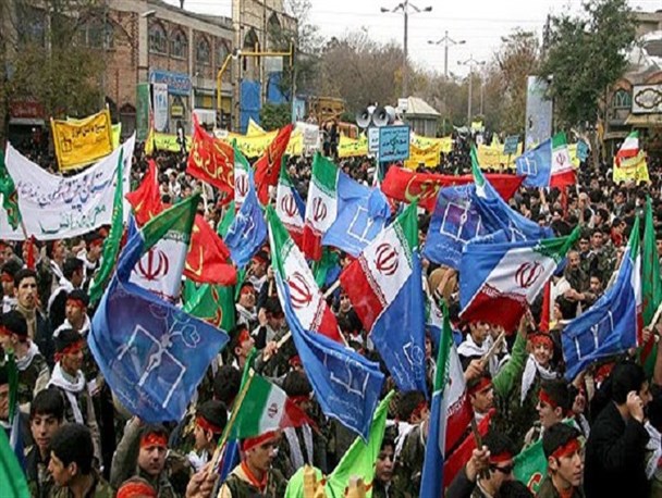 بسترسازی برای حضور پرشور دانش آموزان قمی در راهپیمایی13آبان