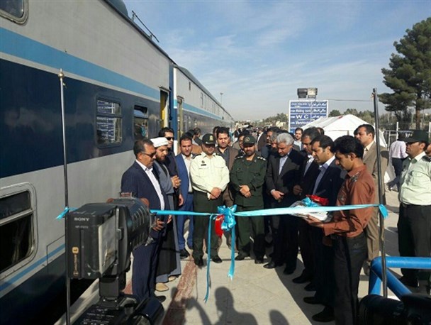 قطار محلی زاهدان- فهرج- بم- کرمان راه‌اندازی شد