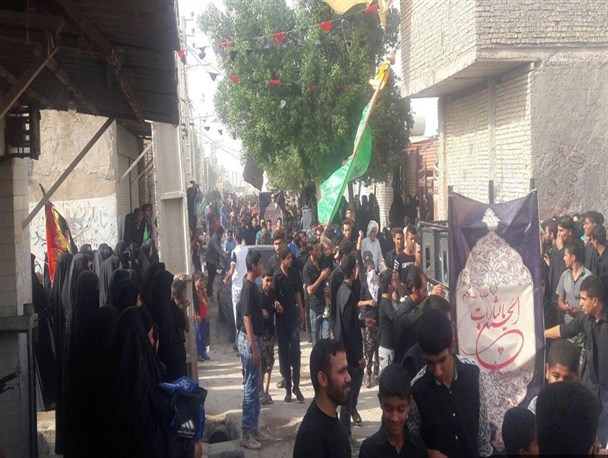 آغاز راهپیمایی اربعین حسینی از «ملاشیه» ؛ 10 هزار اهوازی با پای پیاده عازم مرزها شدند