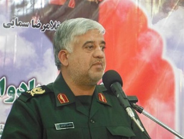 دشمنان انقلاب اسلامی با راه اندازی جنگ های نیابتی قصد دارند تا از داخل نظام را مورد هجمه قرار دهند/دشمن می خواهد در میز مذاکره اراده خود را بر ما تحمیل کند