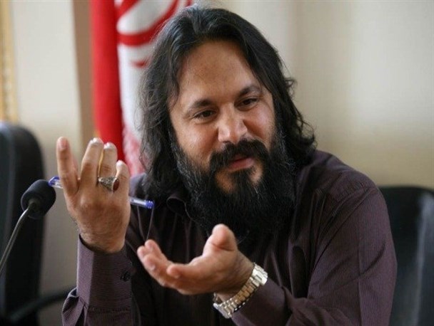 هنرمندان با تولید آثار هنری چهره واقعی آمریکا را به جهانیان نشان دهند/ از ابتدا به موضوع برجام هیچ اطمینانی نداشتم