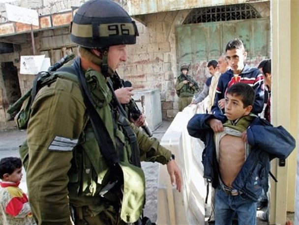 بازداشت 530 فلسطینی از جمله 15 زن و 100 کودک