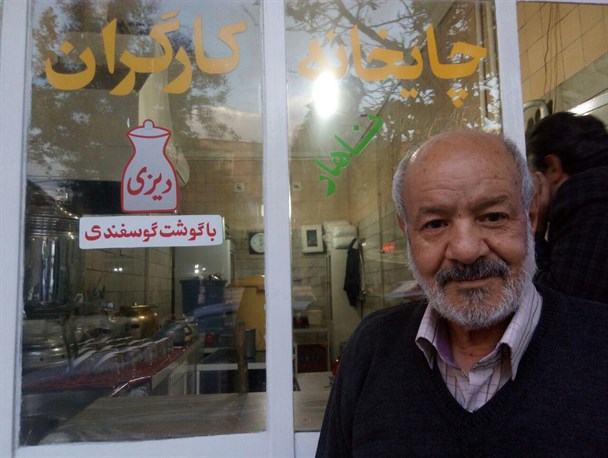 نخسین و قدیمی‌ترین مکان عمومی تویسرکان کجاست؟/اینجا سه خانواده از چای های لب سوز و لب دوز، نان می خورند+تصاویر