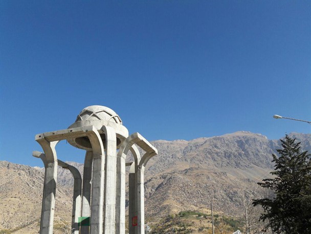 شهدایی که نامشان مظلوم است ولقبشان گمنام/فرماندار دنا:کلنگ پروژه جدید تپه نورالشهداء سی سخت بر زمین زده شد+تصاویر