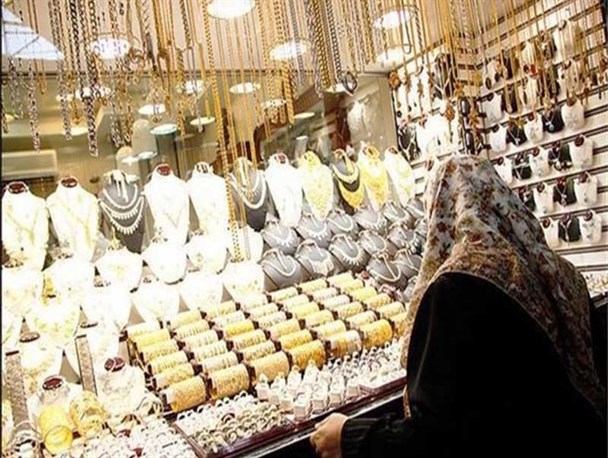 نوسانات قیمت سکه و طلا در بازار/اقدامات ضربتی چاره‌ساز نیست