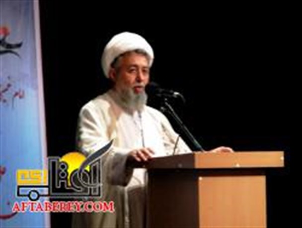 کاروان پیاده روی اربعین نمادی از جامعه مهدوی است