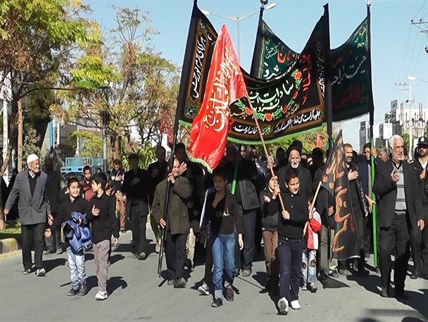 عزادای ‎عاشقان ‎ثارالله ‎شهرستان ‎بشرویه ‎در اربعین ‎حسینی /تصویری