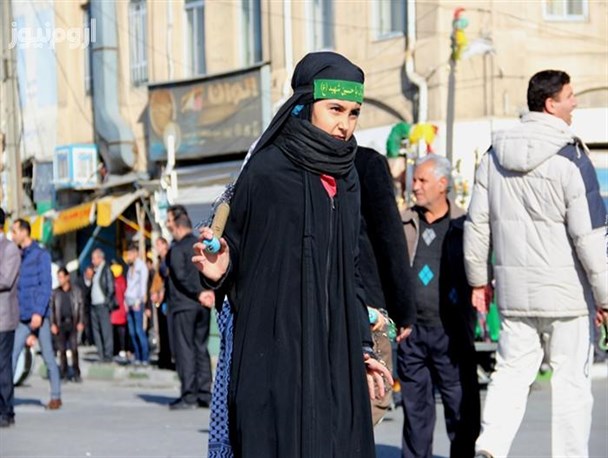 عشق حسین از کودکی در باطن ماست