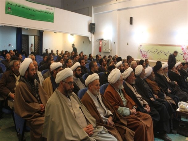 تلفات جنگ نرم و تهاجم فرهنگی به مراتب گسترده تر از تلفات جنگ سخت و نظامی است