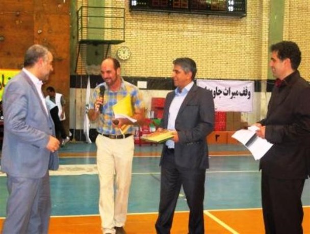 احداث مجتمع باشگاه فرهنگی ورزشی در ساوه