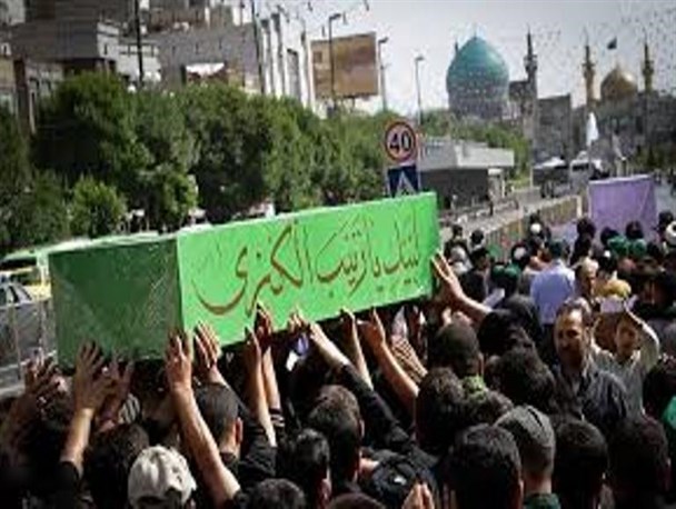 پیکر مطهر شهید ابراهیم رضایی، شهید مدافع حرم اهل‌بیت(ع) در مشهد تشییع شد