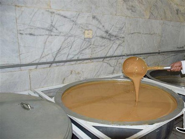 حلواهایی با اصالت چند ساله در نیریز