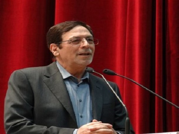 وزارت نیرو نباید به حقوق کشاورزان دست درازی کند/ اصفهان و چهارمحال در تاخیر تکمیل تونل بهشت آباد متضرر می شوند
