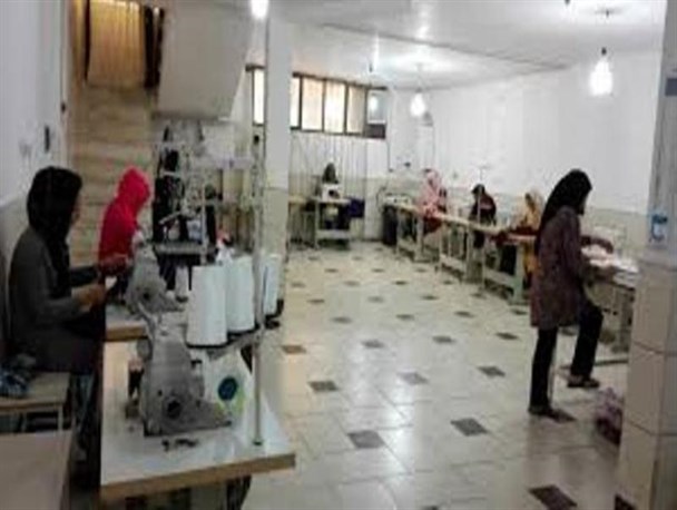 درصدد ثبت طرح لباس محلی سرخه هستم